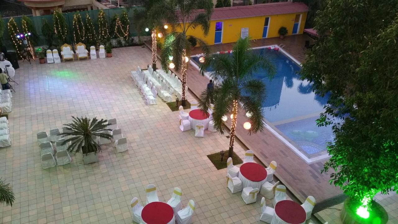 Resort Silver Hills Lonavala Exterior photo