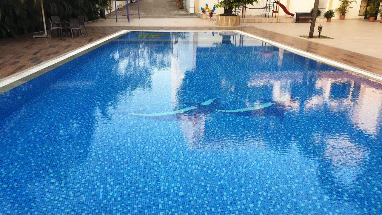 Resort Silver Hills Lonavala Exterior photo